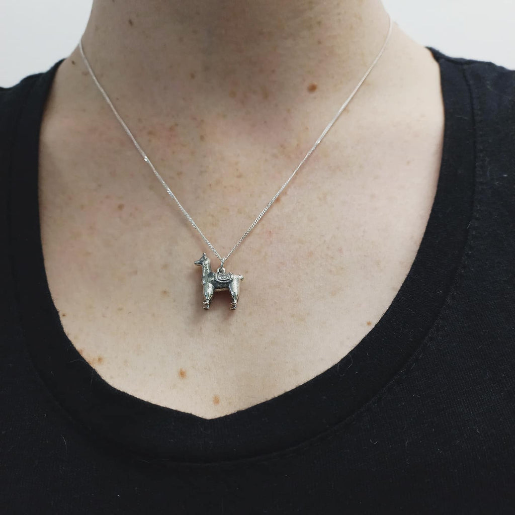 Fine Sterling Silver curb chain with link attaching Sterling Silver Llama pendant