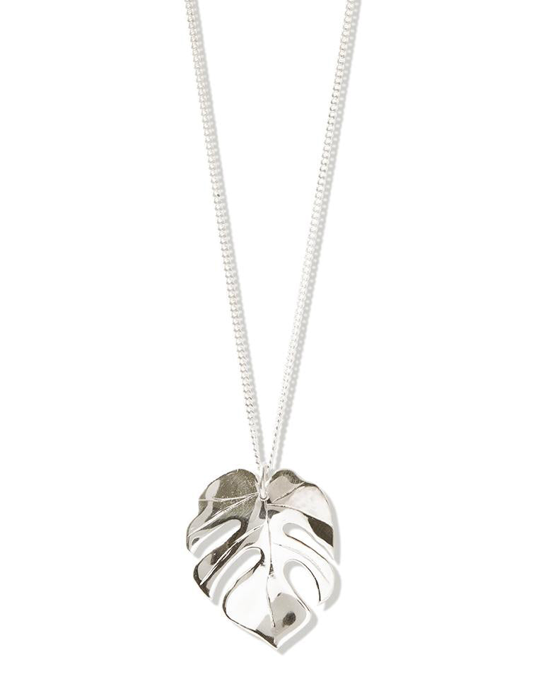 Fine Sterling Silver Curb chain with link attaching the Sterling Silver Monstera 1 pendant 